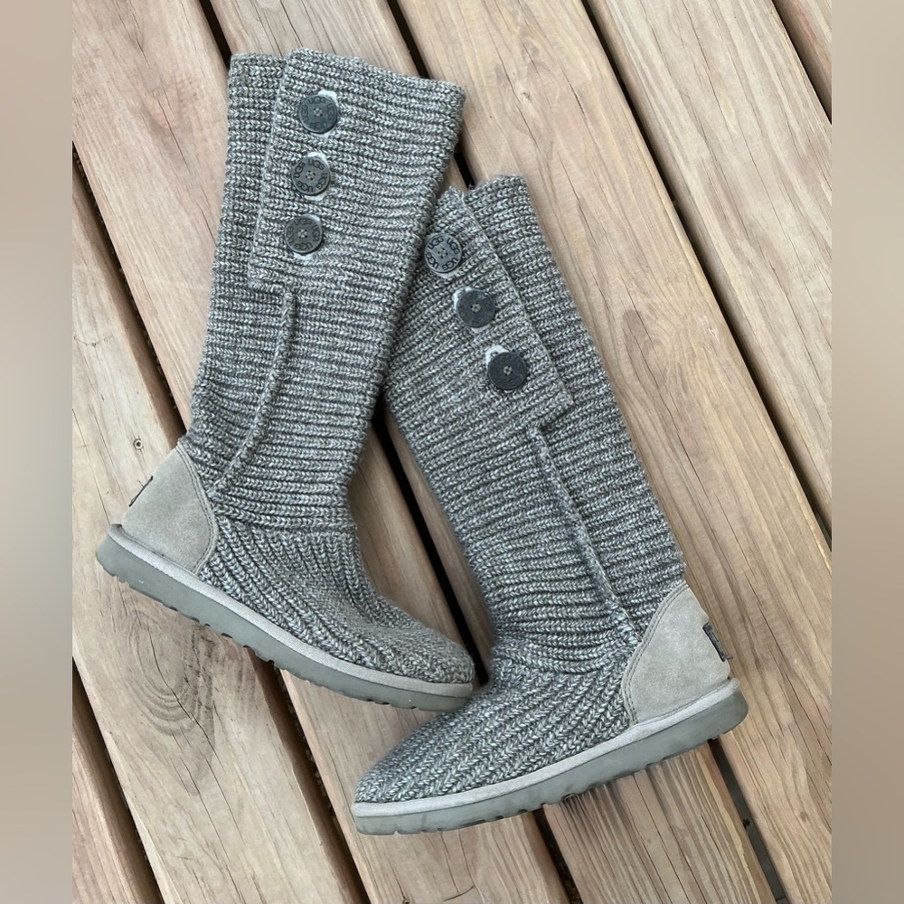UGG knit boots 🔥🔥 - Picture 11 of 16